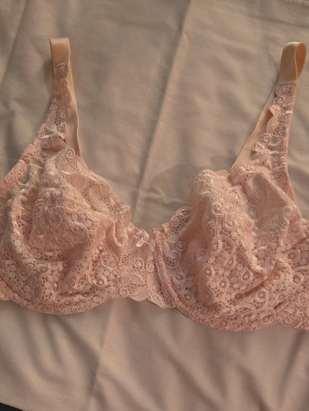 Bali Lace Underwire Bra in Light Pink